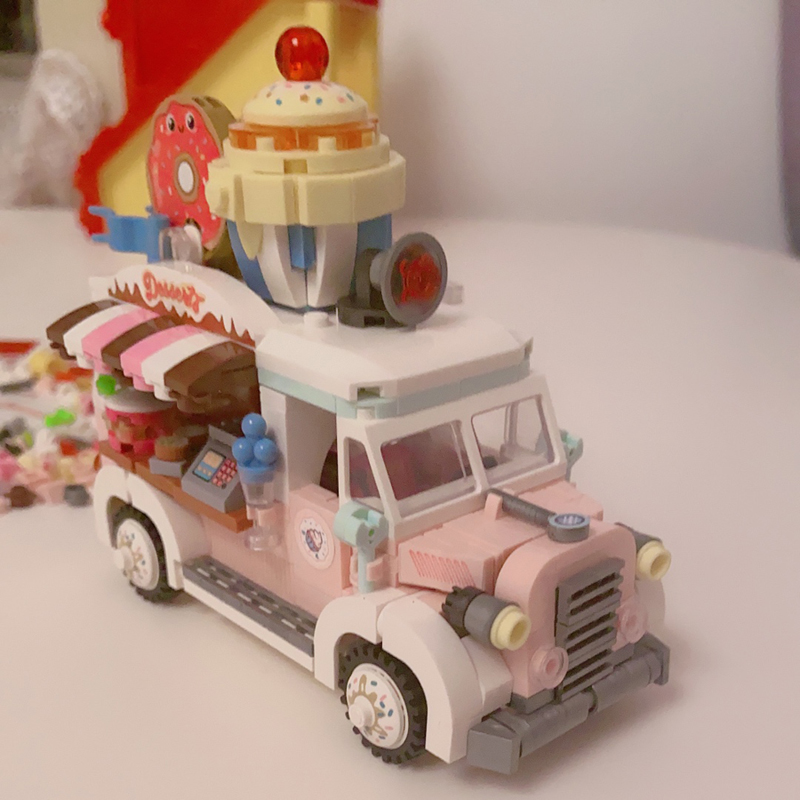 LOZ 1738 Amusement Park Candy Truck Cake Sweet Donut Ice Cream Car 3D Mini Blocks Bricks Building Toy for Children Gift no Box