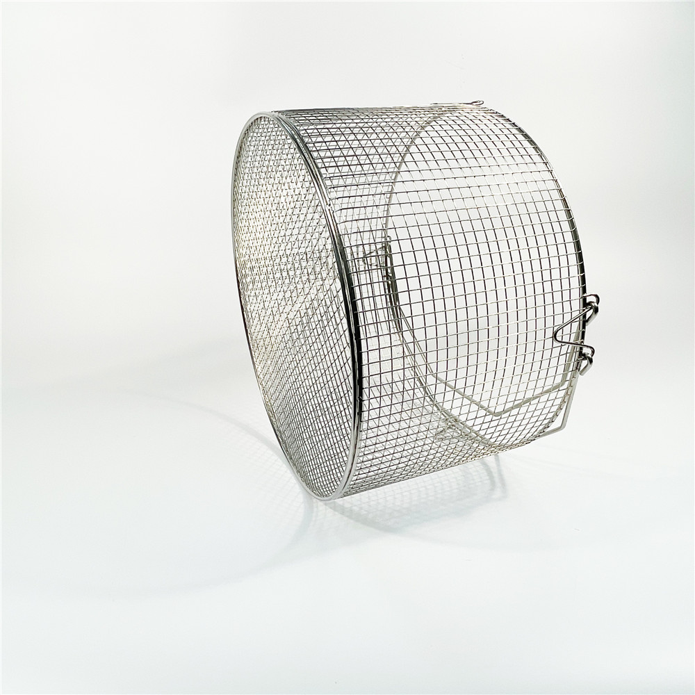 Stainless steel wire mesh basket