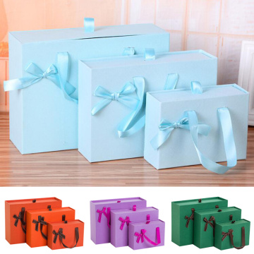 Festival gift packing bag Square Gift Boxes With Ribbon handle Candy Kraft Paper Box Chocolate Cookies Box Women's Gift Box