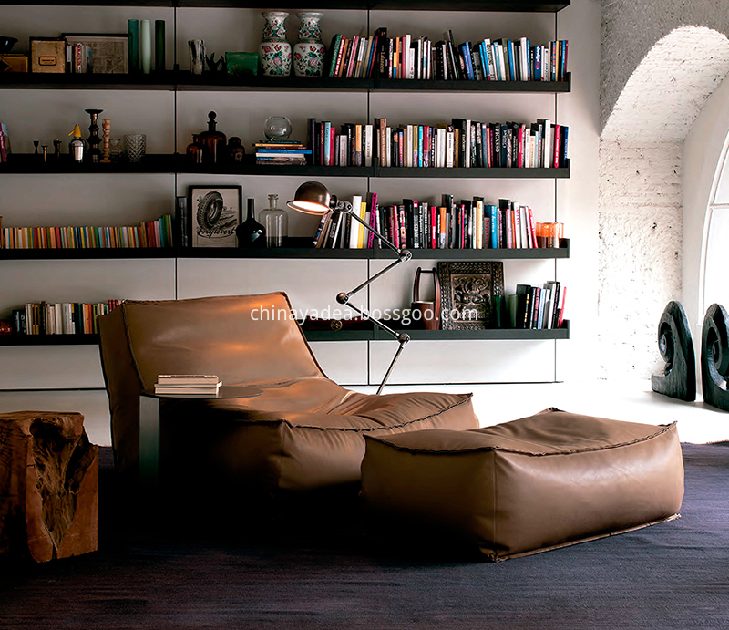 Verzelloni-Zoe-Lounge-Chair-in-Living-Room