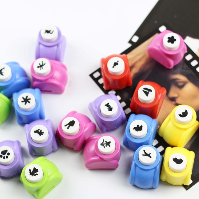 8Pcs/Lot New Mini Paper Punch for Scrapbooking Punch DIY Decoration Handmade Card Craft Punch Hole Cutter Tool Randomly Colors