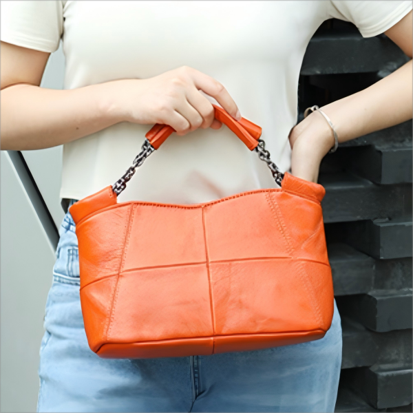 Leather women's chain shoulder bag