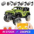 New Scale 1: 8 Off Road Vehicle Rubicon 2343pcs Green Car Model Building Blocks Bricks Educational Toy Birthday Gifts