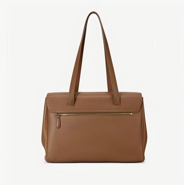 Stylish Large Capacity Leather Bag for Ladies