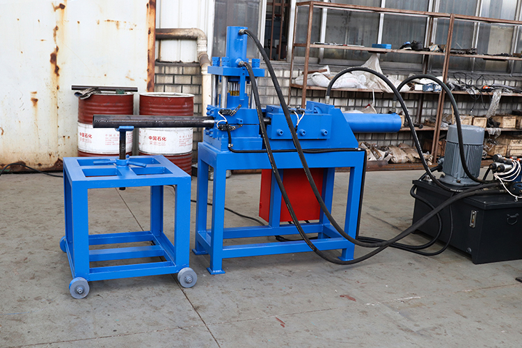 Pipe Head Necking Machine