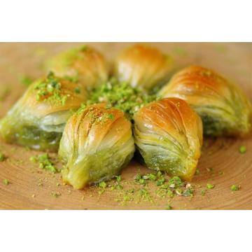 Mussel Shape Baklava (Gulluoglu's most famous) with pistachio 5 pcs 0.55lb-250 gr.