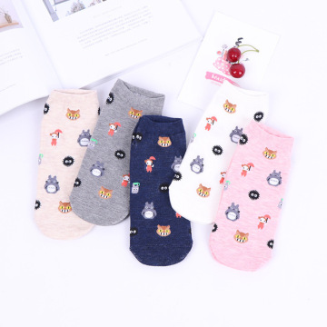 PEONFLY Woman Lovely Dragon Cat Girl Wolf Dog Black Ball Little Comfortable Cotton Sock Funny Pattern Canister hosiery women