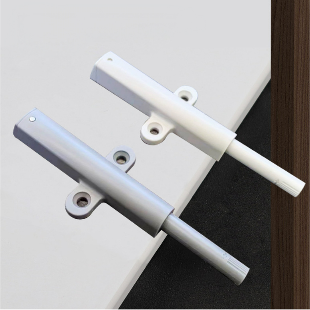 magnetic push catch