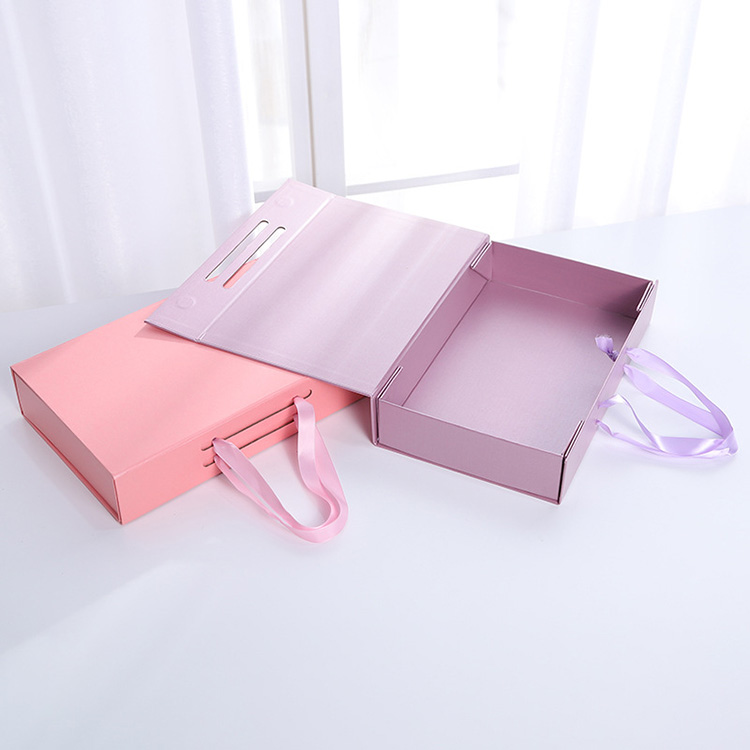 Custom Luxury Paper Gift Box Jpg