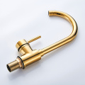Luxury Kitchen Faucet Hot and Cold Water 360 Degree Rotation Gold Brass Brushed Mixer Tap Sink Faucet Vegetable Washing