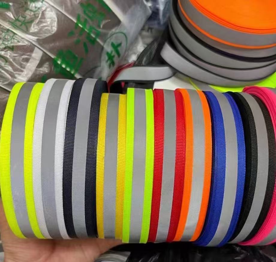 Reflective webbing