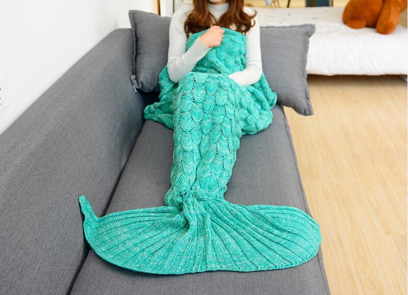 CAMMITEVER 180*90cm Big Mermaid Tail Blanket Crochet Mermaid Blanket for Adult, Soft All Seasons Sleeping Blankets