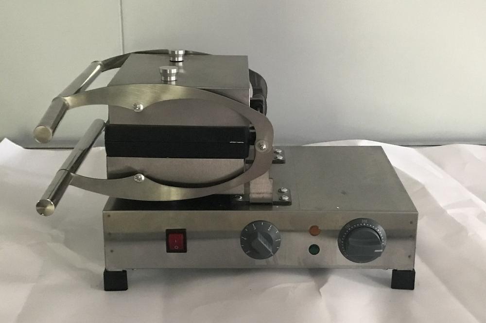 Free shipping Commercial Top quality 4 pcs Square Waffle maker Belgian Waffle machine