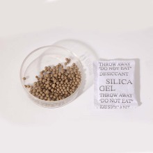 Moisture-proof and mildew-proof desiccant