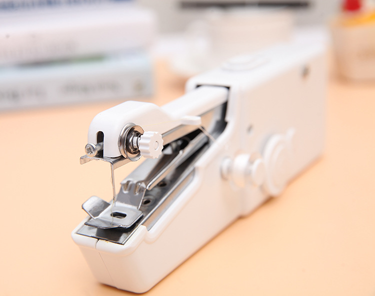 2020 Mini Portable Handheld Sewing Machines Stitch Sew Needlework Cordless Clothes Fabrics Electric Sewing Machine Stitch Set