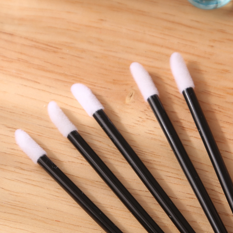 100 pcs Disposable Lip Brush Soft Lipstick Mascara Gloss Wands Applicators Eyelash tool Cleaner Beauty women Make Up Tool