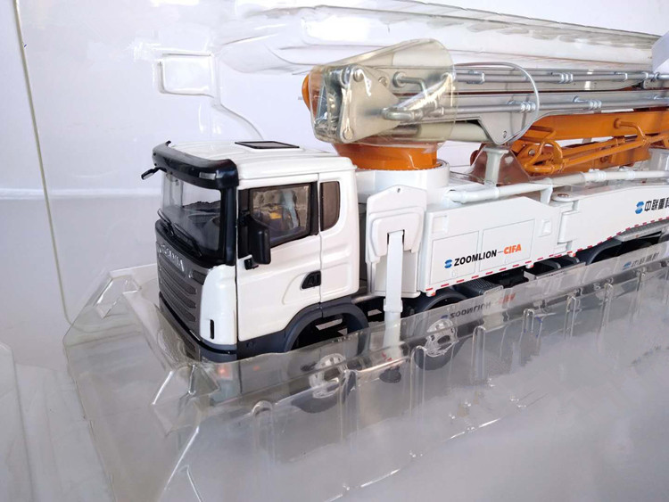 Exquisite Alloy Model 1:38 Scania Truck Tractor Zoomlion 64X-6RZ Concrete Pump Truck DieCast Toy Model for Collection Decoration
