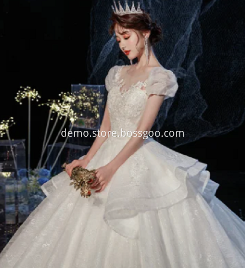 Exquisite Yarn Wedding Dress