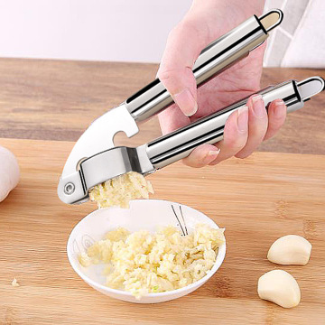 Housewife Handy Garlic Pulp Tool Kitchen Smart Garlic Press Plier Restaurant Easy Garlic Clamp