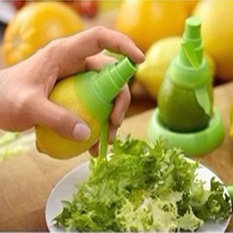 Kitchen Accessories Lemon Orange Sprayer Fruit Juice Citrus Spray Fresh Fruit Juice Squeeze Tools Protable Cooking Kitchen Tools