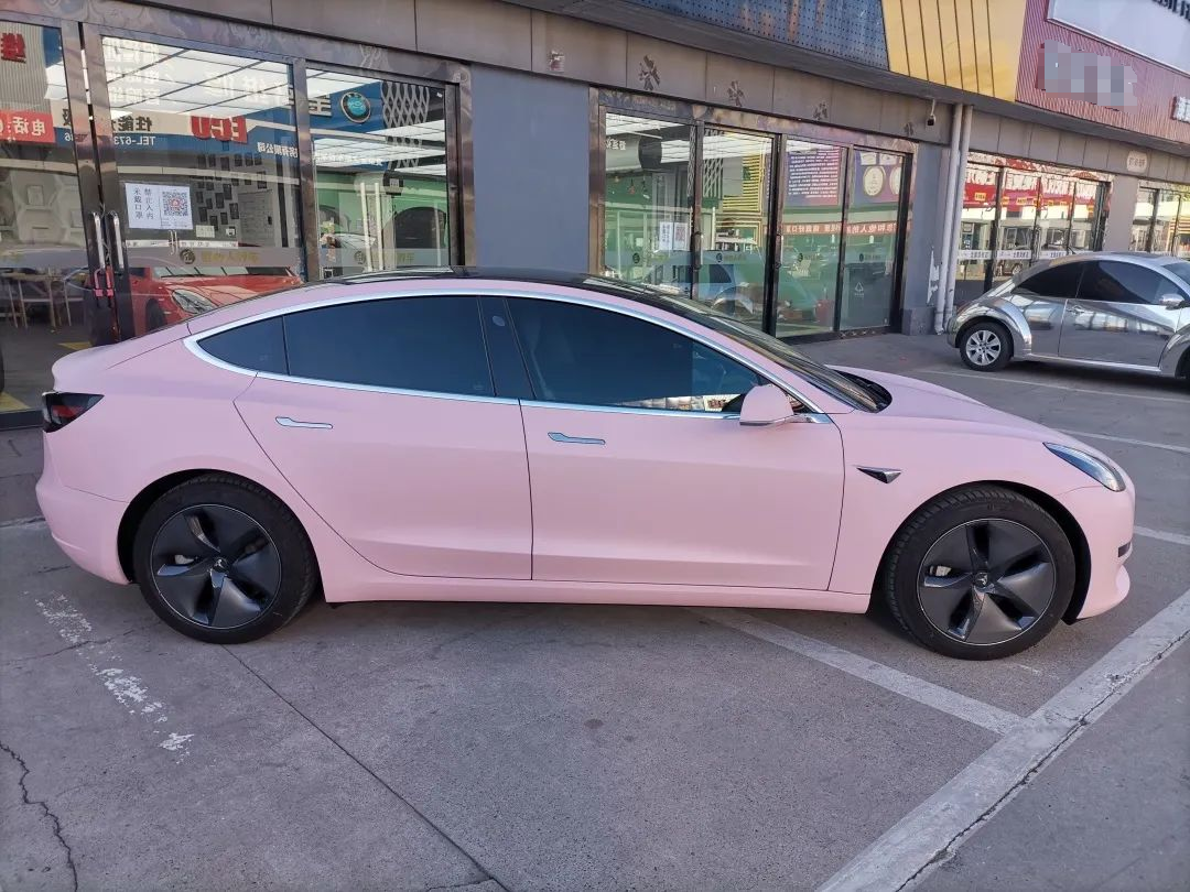 Ultimate pink f