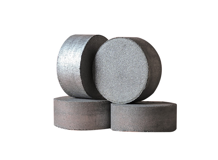 Metal blocks and ingots