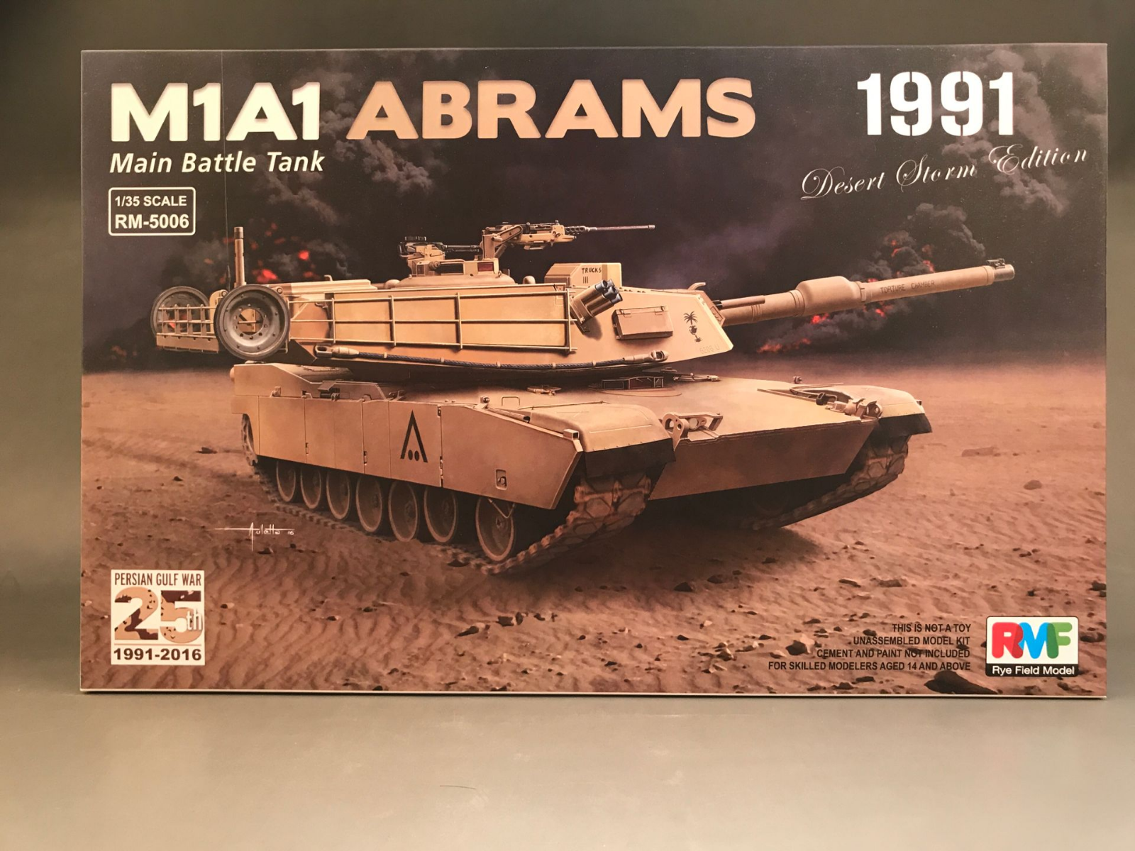 Rye Field Model RM-5006 1/35 M1A1 Abrams Gulf War 1991 Model Kit