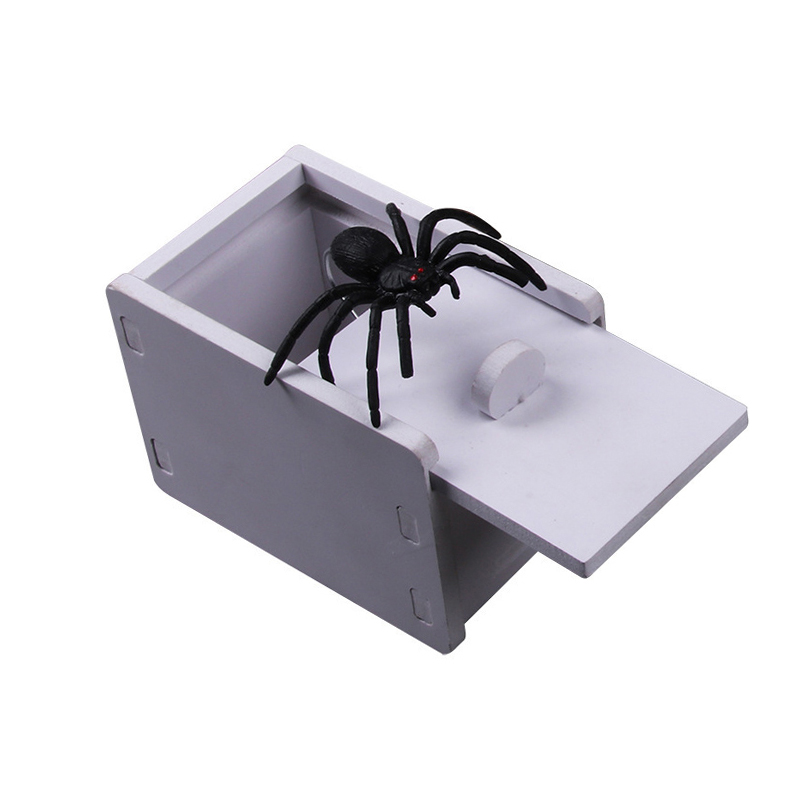 Prank Bauble April Fool's Day Spoof Funny Scare Small Wooden Box Spider Scary Girls Education Baby Toys Halloween Toys Juguetes