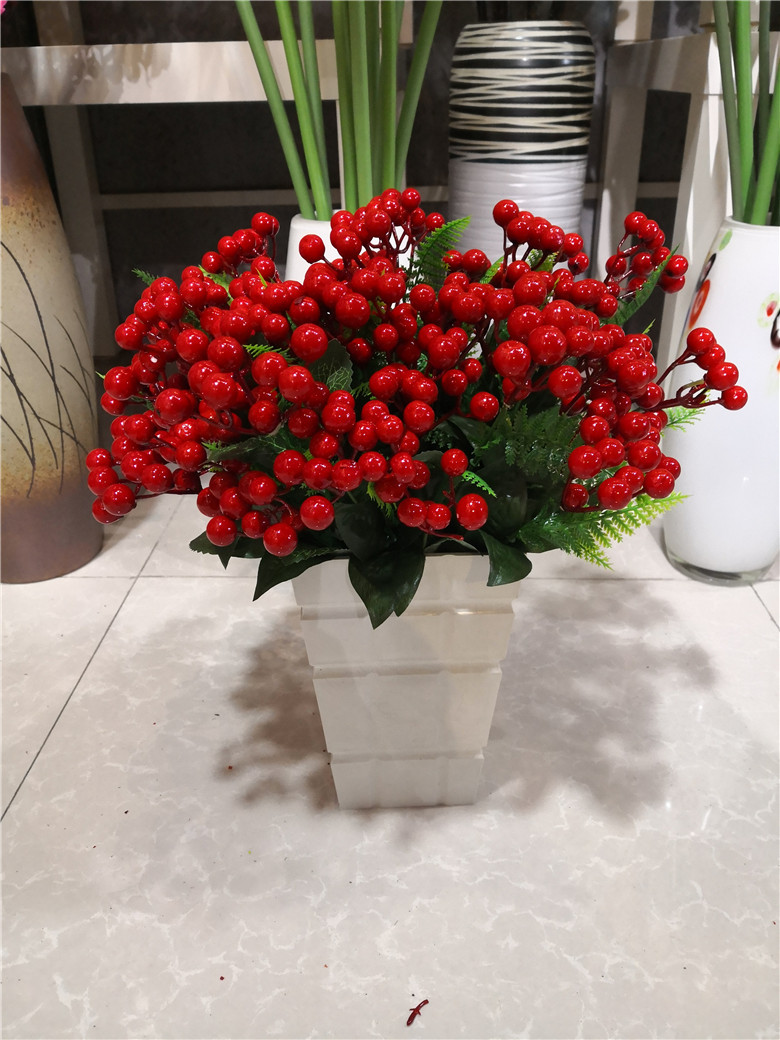 7 Branches Red artificial berry flowers bouquet artificial fruit plants mini leaf outdoor living room wedding decoration