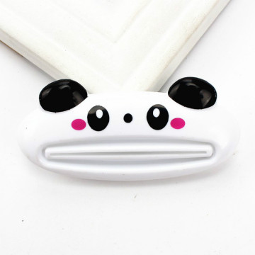 1pcs Black-and-white Extrusion Baby Tubs Baby Safe Baby Shower Kids Baby Shower Protect Eyes Hair Wash Children Waterproof