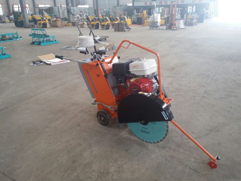 Walk Behind Asphalt Road Cutting Saw Machine