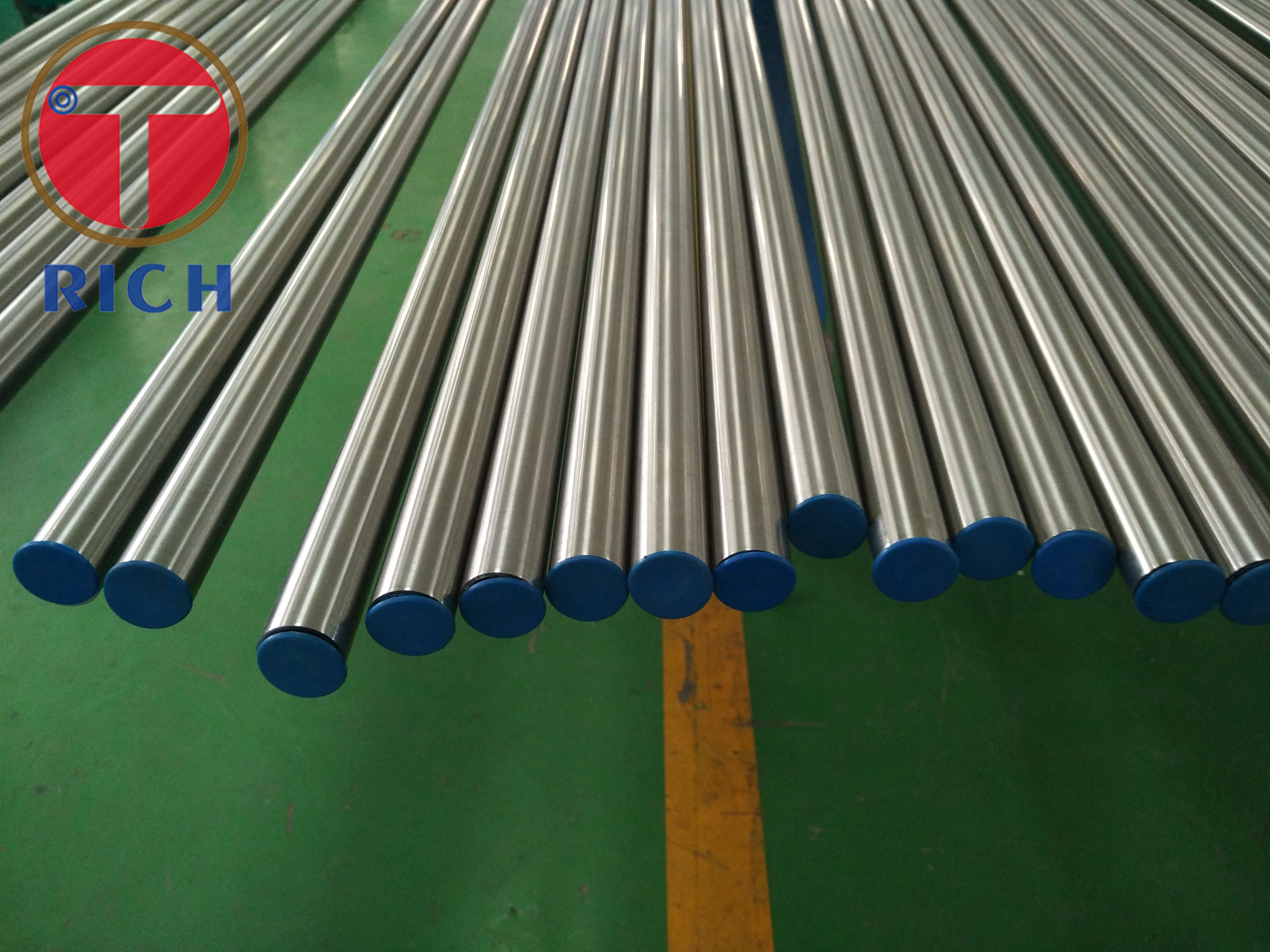 seamless stainless