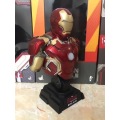 Marvel Iron Man Mark XLIII 43 Bust Pre-painted Model Kit with LED Light PVC Action Figure Model Toy