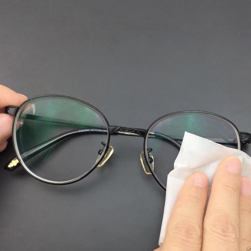 25Pcs/box New Pre-Moistened Camera Wipes Glasses Cleaning Towelette Lens Keyboard Eyeglass Lenses Sunglasses Dust Wipes~