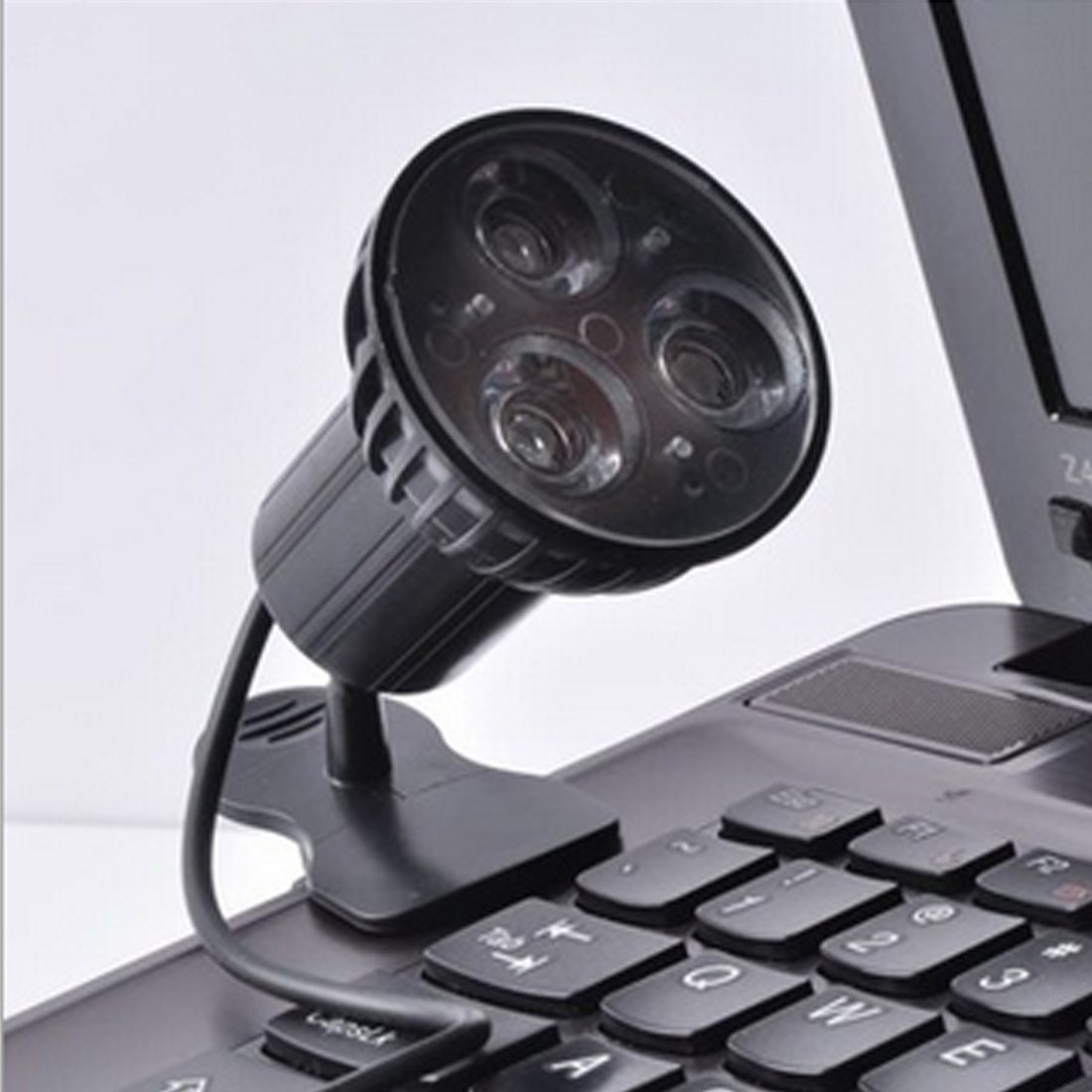 centechia New 1pcs Super Bright 3 LED Port Clip On Spot USB Light Lamp For Laptop PC Notebook Black