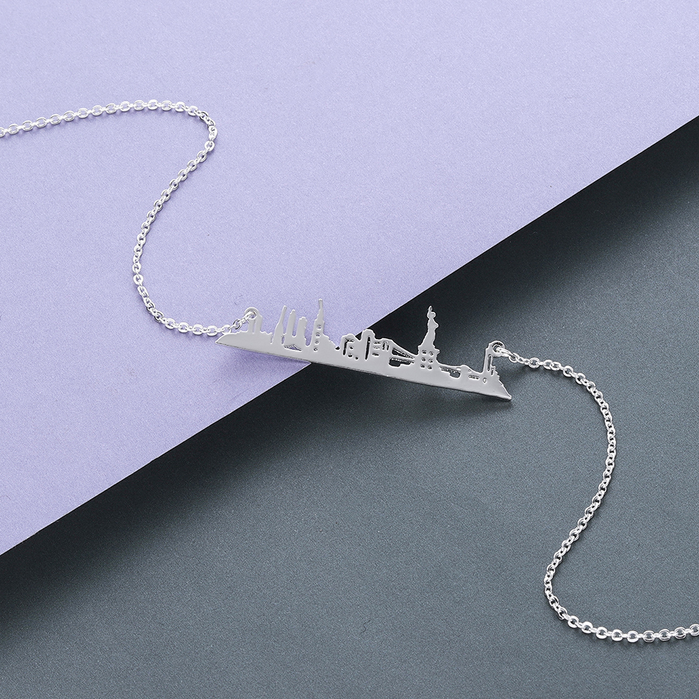 Chandler Stainless Steel Cityscape Necklace New York Skyline Chain Necklaces NY NYC Statue of Liberty Minimalist Jewelry