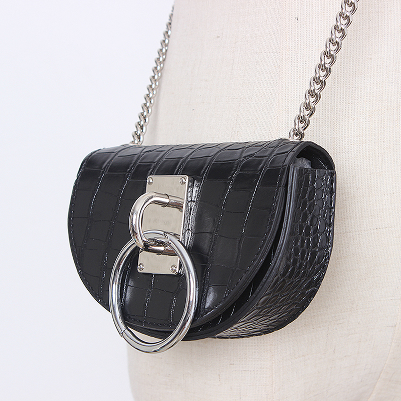 [EAM] Pu Leather Mini-bag Chain Split Joint Long Belt Personality Women New Fashion Tide All-match Spring 2021 1T399