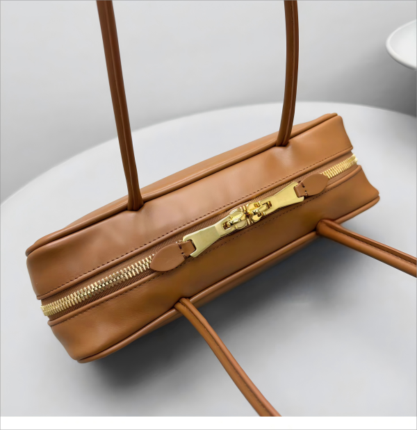 Stylish Retro Tote with Long Leather Handles
