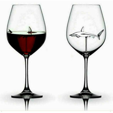 UK Design Red Wine Glass Built-in Shark Goblet Whiskey Glass Dinner Decorate NEW