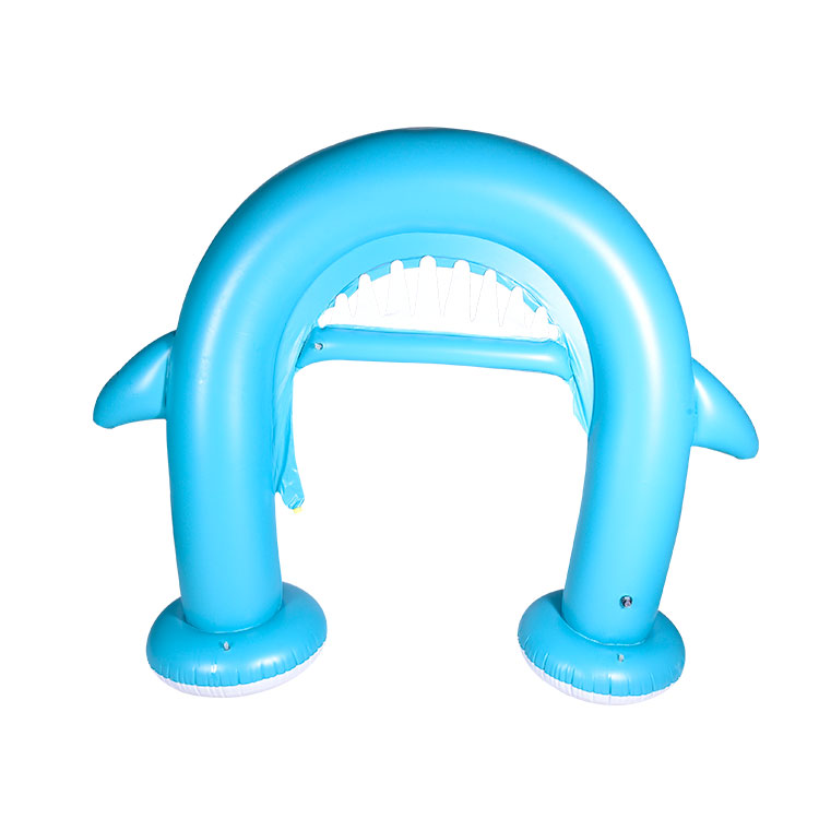 Hot Selling Inflatable Yard Sprinkler Toys Shark Arch