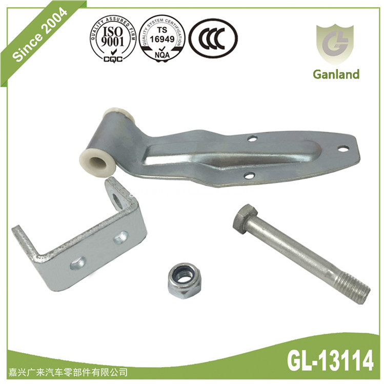 outwards opening hinge