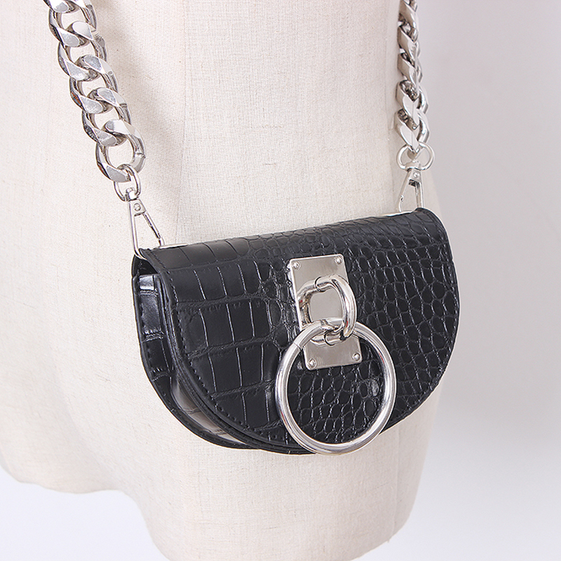 [EAM] Pu Leather Mini-bag Chain Split Joint Long Belt Personality Women New Fashion Tide All-match Spring 2021 1T399