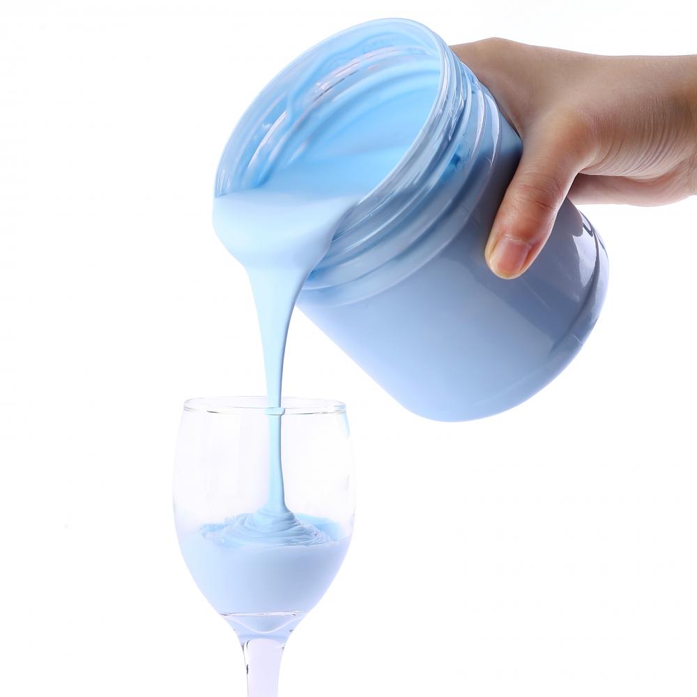Blue liquid polish wax