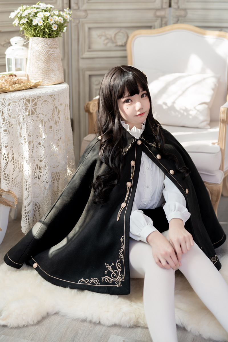 Japanese Anime Girl Autumn/winter Cool Night Earl Handsome Embroidered Dovetail Cape Thickened Coat Lolita Cloak Loli Top