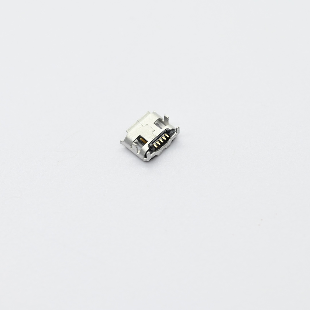 MUFM11-B-C-P-G0-X+MICRO USB 5P SMT (WITH 4 DIP SHELL)B TYPE（6）