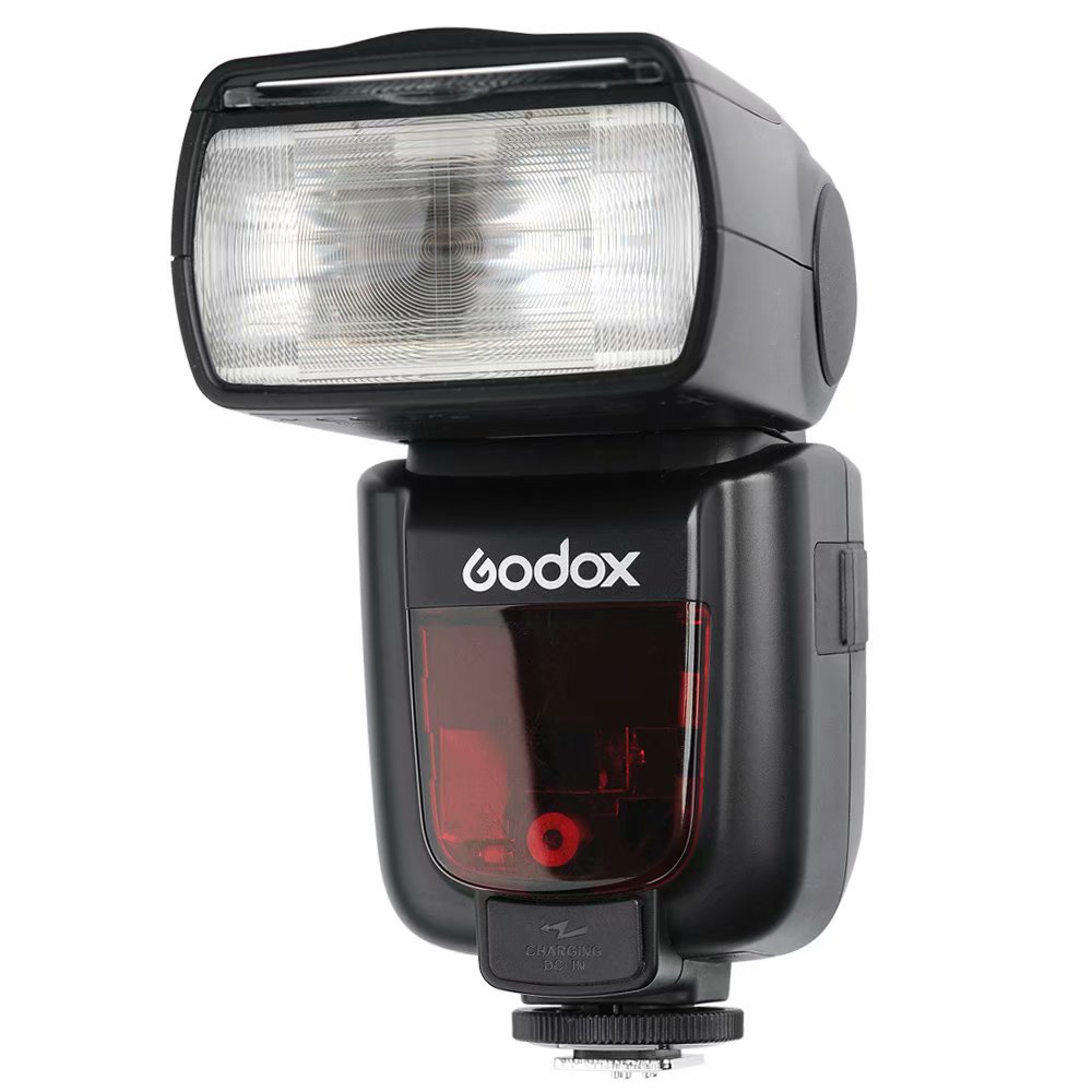 Godox TT685F TT685 Speedlite Flash Wireless TTL 2.4G Wireless HSS 1/8000s for Fujifilm X-Pro2/X-Pro1/X-T10/X Camera photography