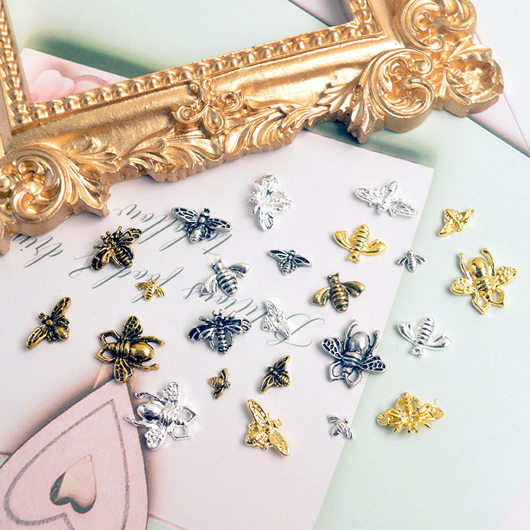 100pcs Retro Gold Silver Bee Honeybee Alloy Metal Rivet Nail Art Decorations Supplies Nails Accesorios Jewelry Designs Charms