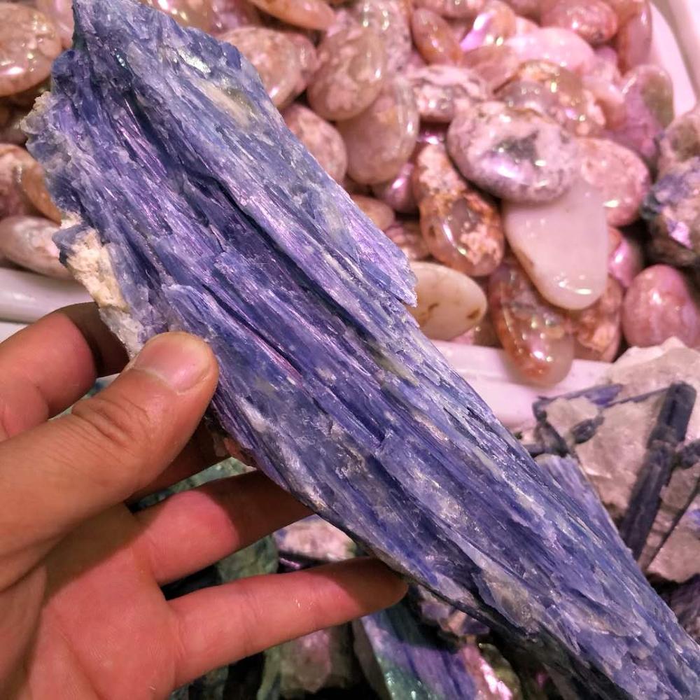 Natural rought Blue crystal Raw kyanite stones