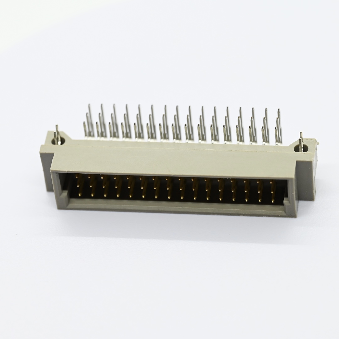 DMR-48P-B-F-S0-311+DIN41612 Right Angle Plug Type Half C Connectors 48 Positions（6）