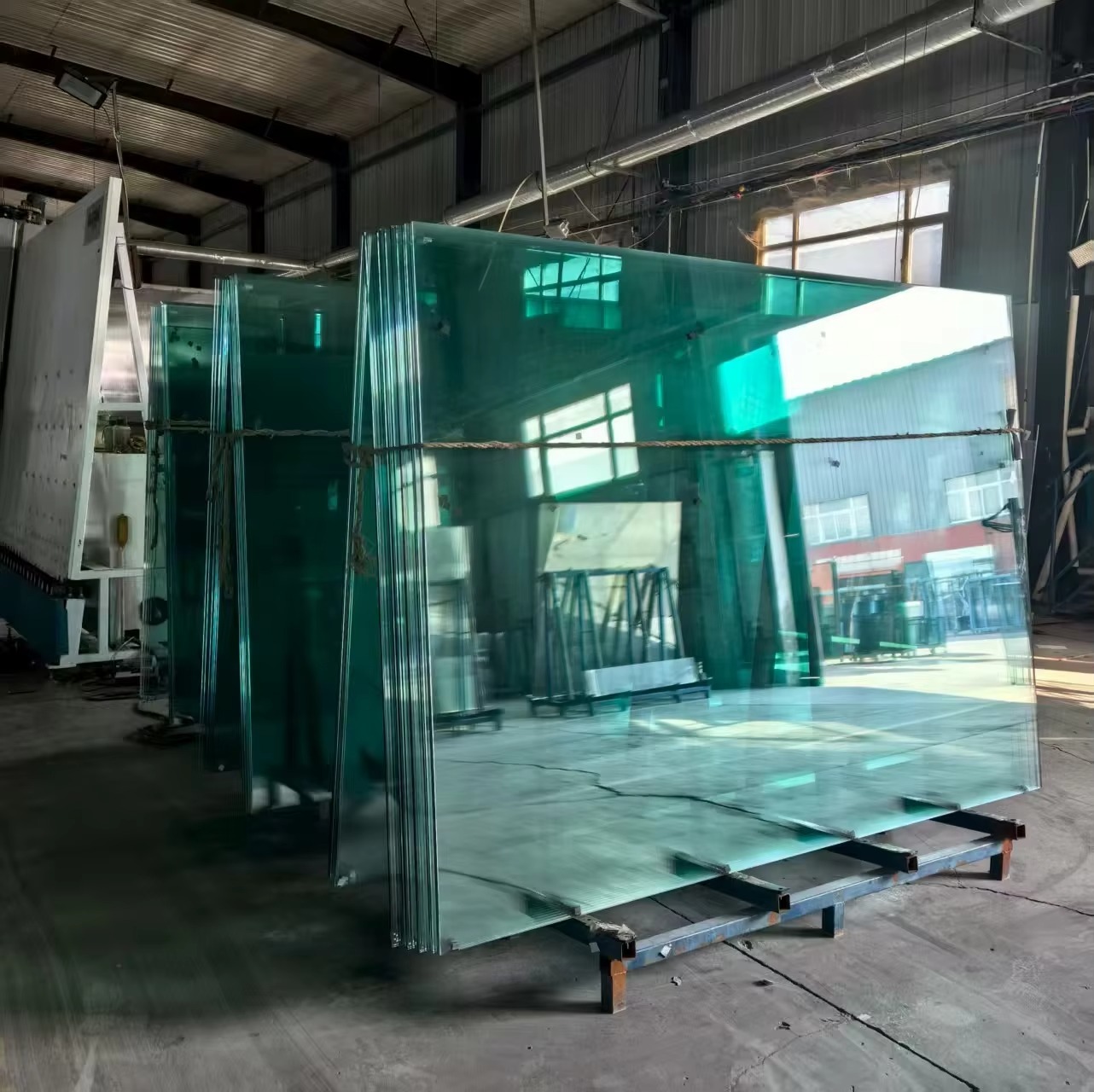 Tempered Glass for Buildings Outdoor Staircase Entry Use3
